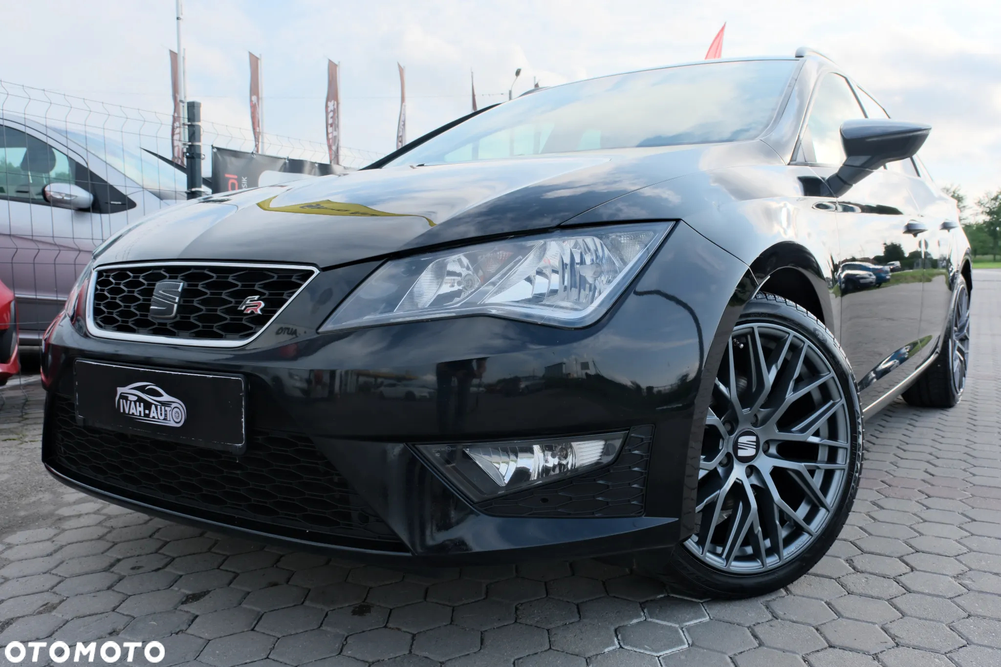 Seat Leon ST 2.0 TDI DPF DSG FR - 19