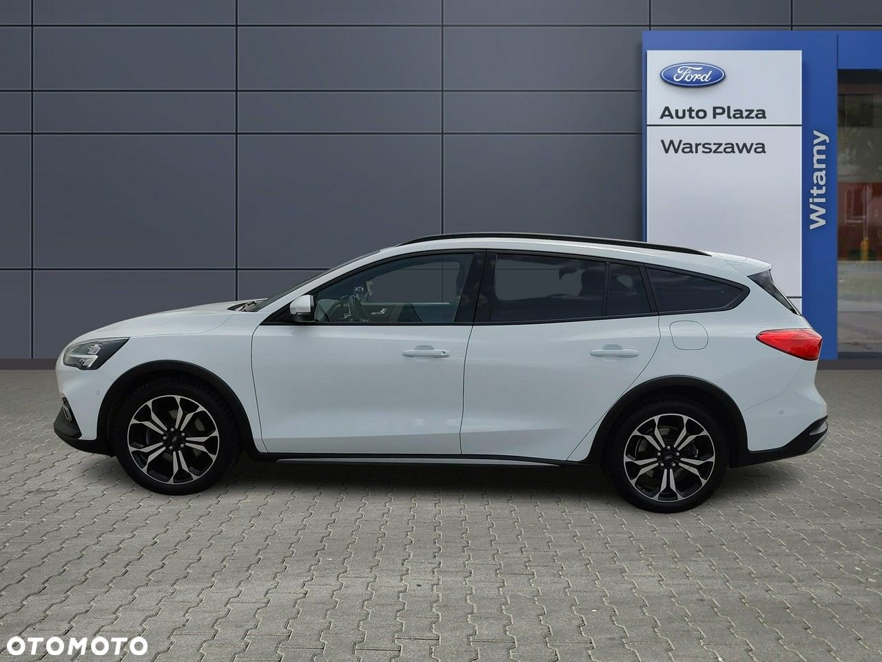Ford Focus - 8