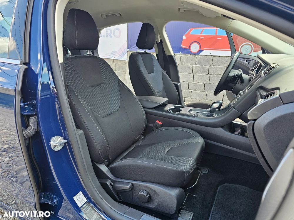 Ford Mondeo - 32