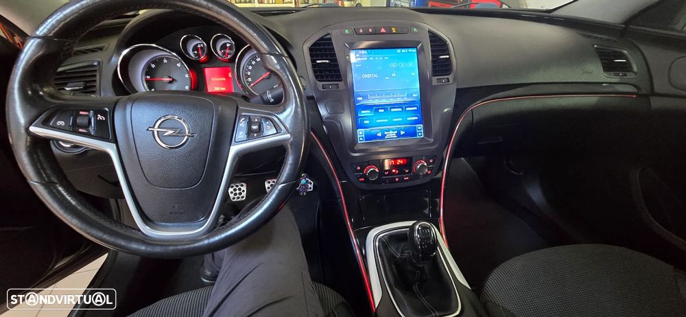 Opel Insignia 2.0 CDTi Cosmo - 2