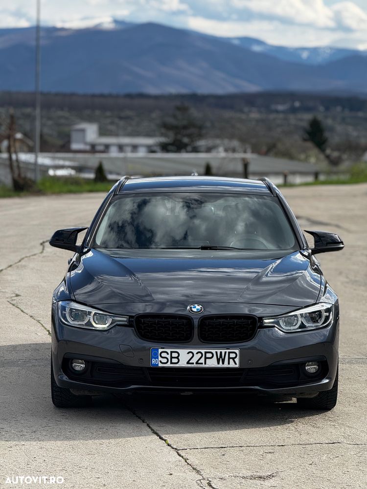 BMW Seria 3 320d Aut. Efficient Dynamics Edition - 24