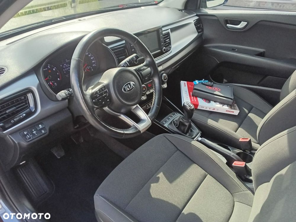 Kia Rio - 9