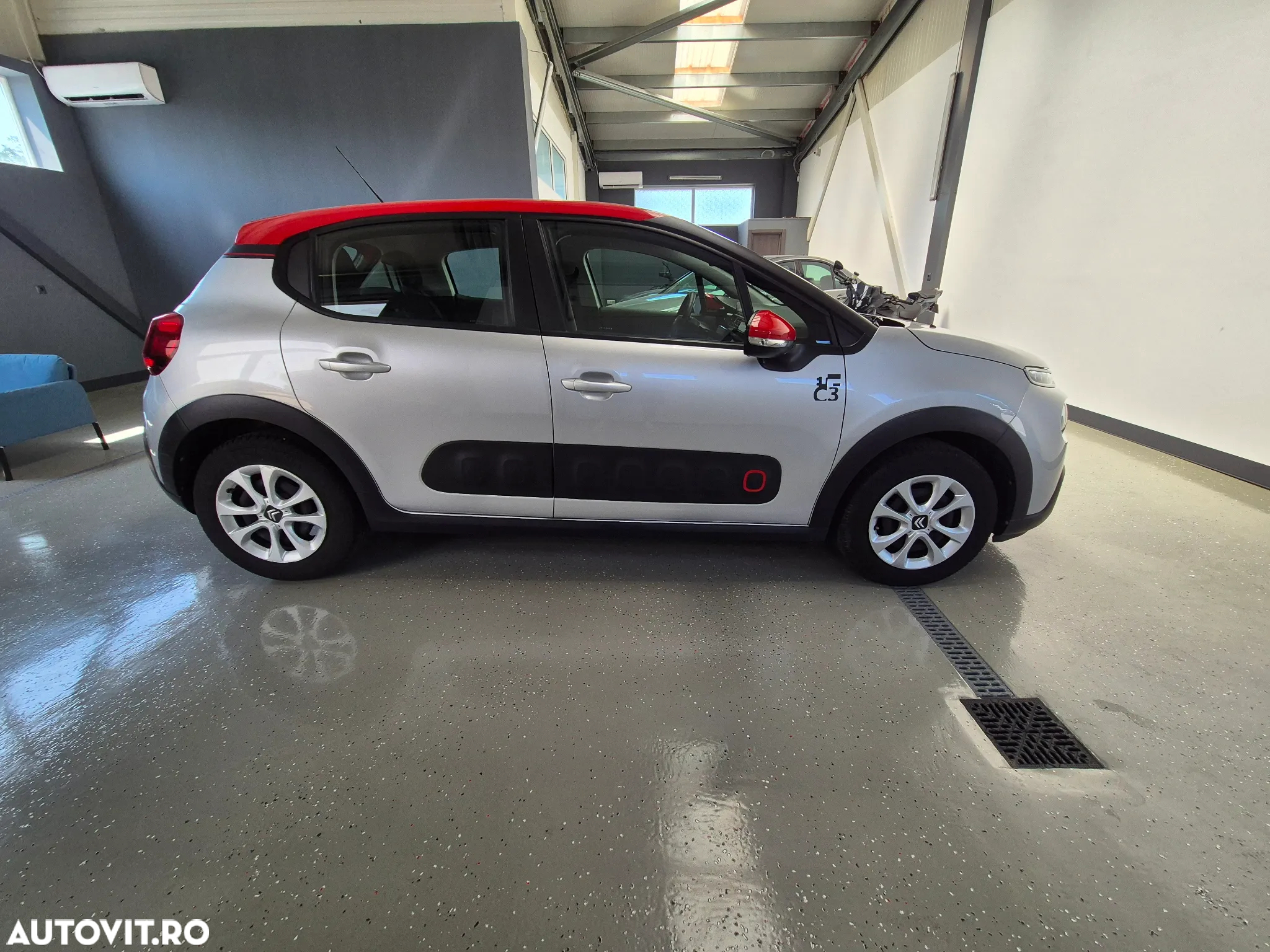 Citroën C3 PureTech BVM Seduction - 8