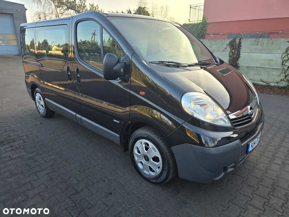 Opel Vivaro - 4