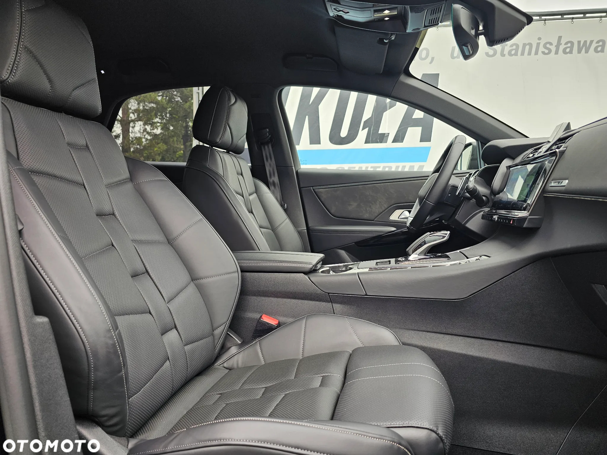 DS Automobiles DS 7 Crossback 1.6 E-Tense 4x4 Louvre - 17