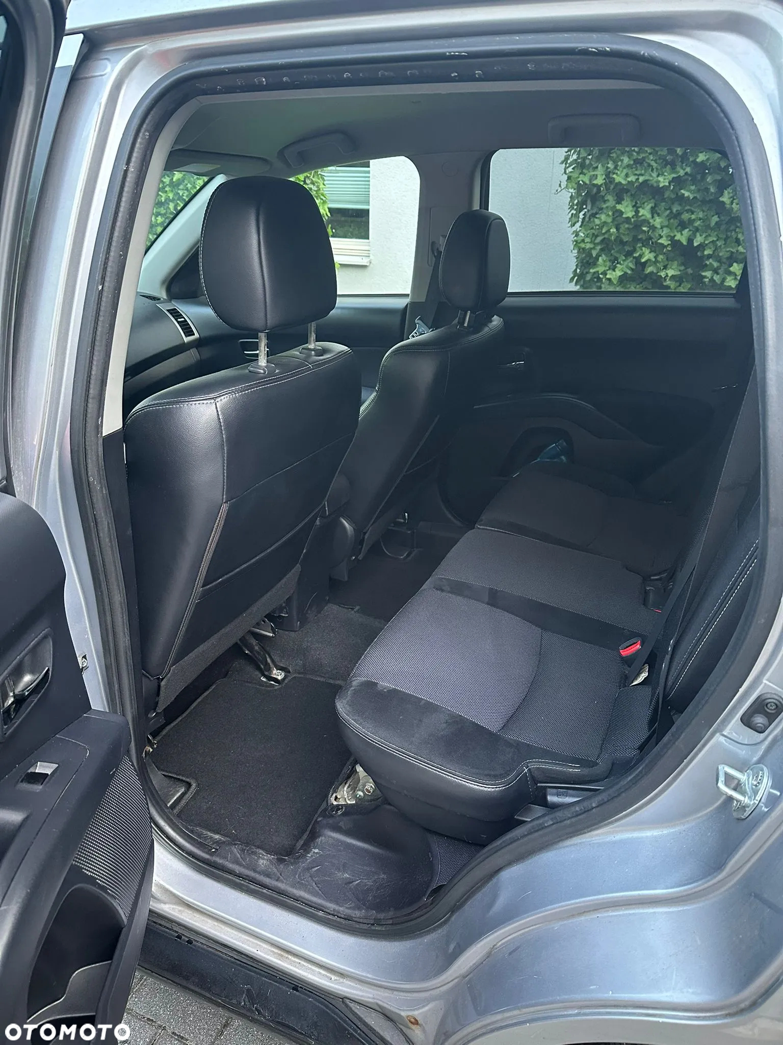 Citroën C-Crosser 2.2 HDi Exclusive - 10