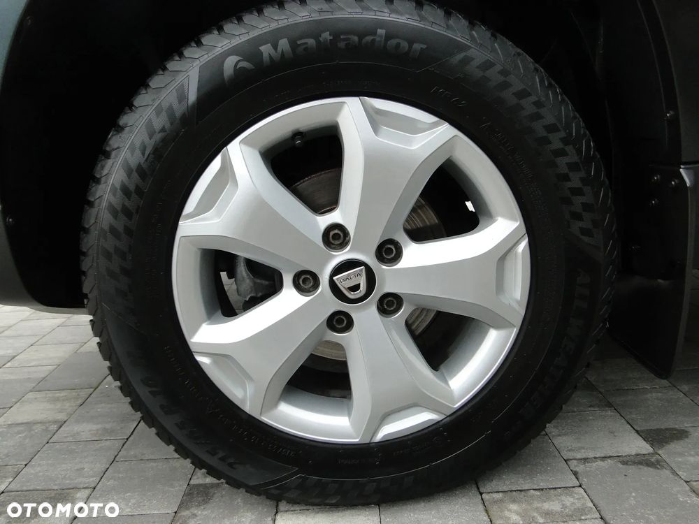 Dacia Duster 1.6 SCe Ambiance S&S - 19