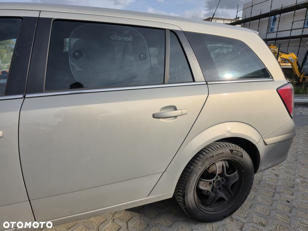 Opel Astra 1.9 CDTI 111 - 23