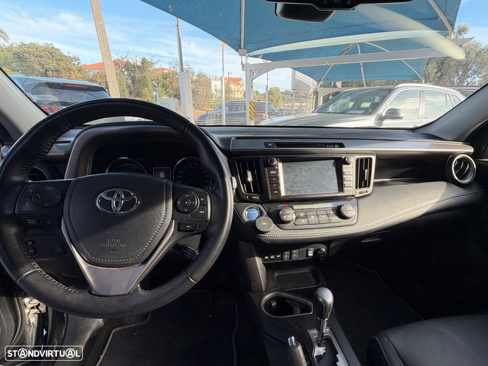Toyota RAV4 2.5 HSD Comfort+P.Sport - 6