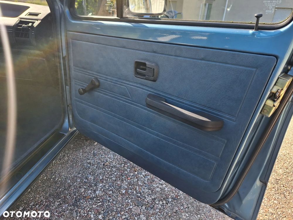 Volkswagen Golf - 25