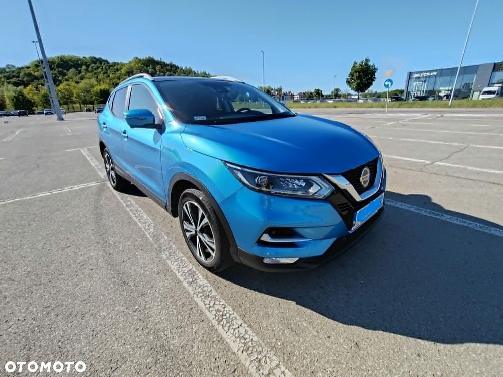 Nissan Qashqai 1.3 DIG-T N-Connecta - 1