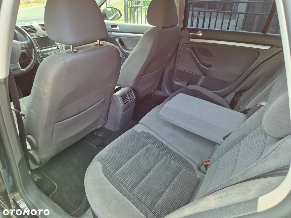 Volkswagen Golf 1.9 TDI DSG Comfortline - 10