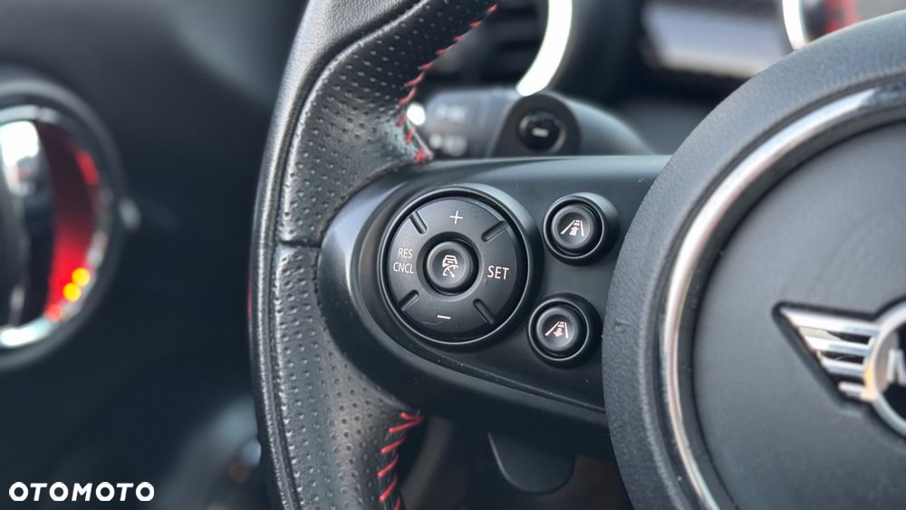 MINI Cooper S Sport-Aut - 29