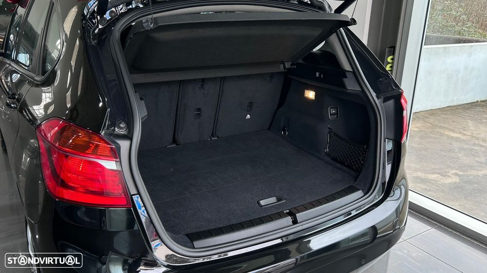 BMW 216 Active Tourer d Line Sport Auto - 6