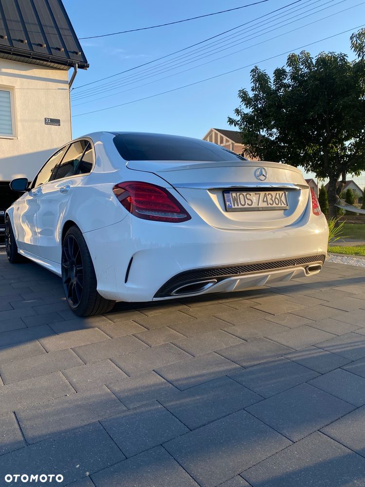 Mercedes-Benz Klasa C 300 T 9G-TRONIC AMG Line - 9