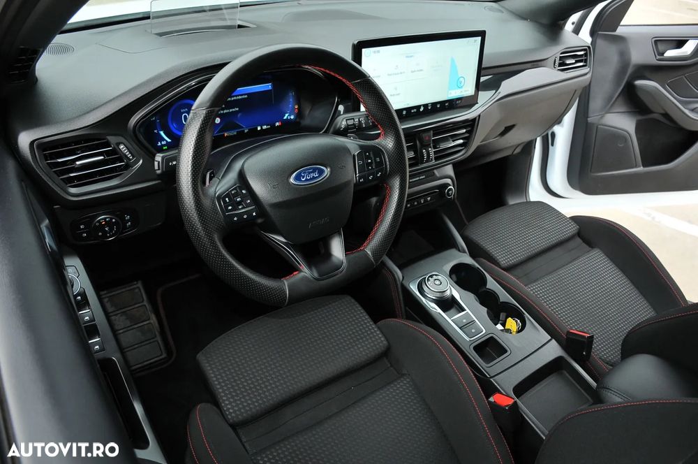 Ford Focus 1.5 EcoBlue ST-Line - 15