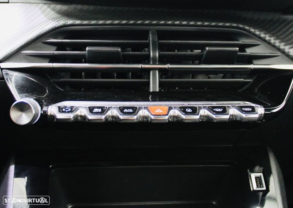 Peugeot 2008 1.5 BlueHDi Active Pack EAT8 - 15