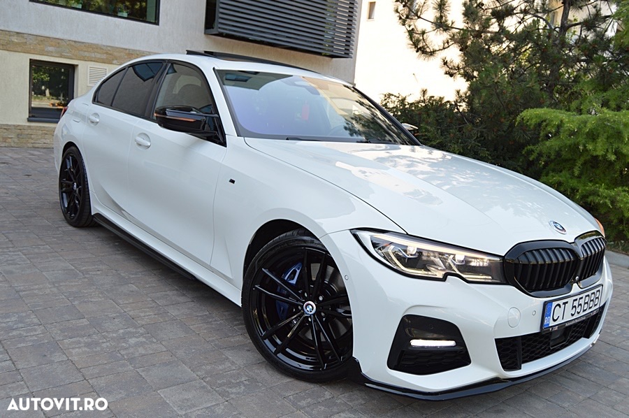 BMW Seria 3 330i AT - 2