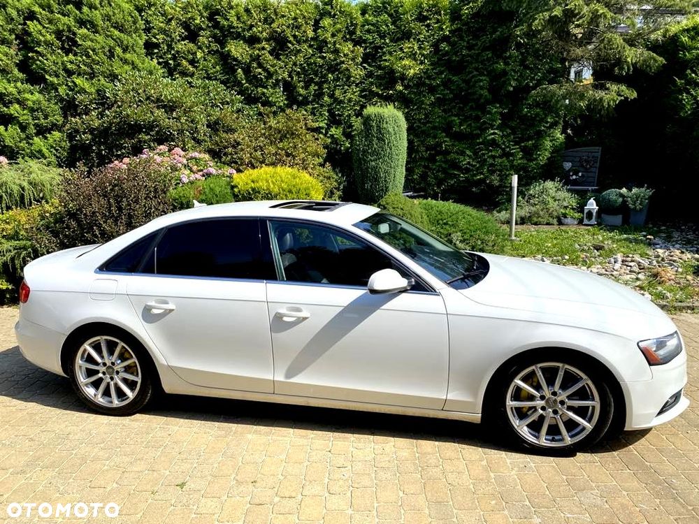 Audi A4 Limousine - 4