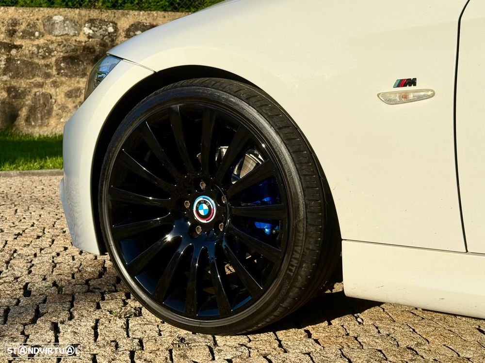 BMW 318 d Edition M Sport Shadow - 4