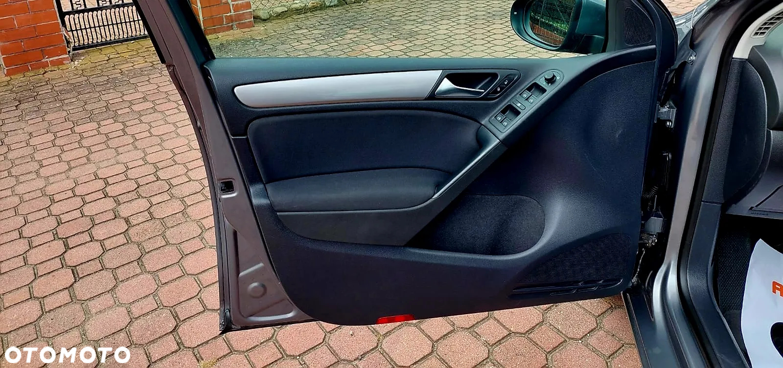 Volkswagen Golf 1.2 TSI BlueMotion Technology Comfortline - 9