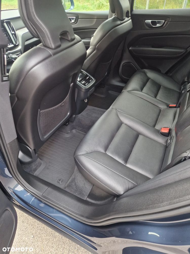 Volvo XC 60 D4 SCR Inscription - 10
