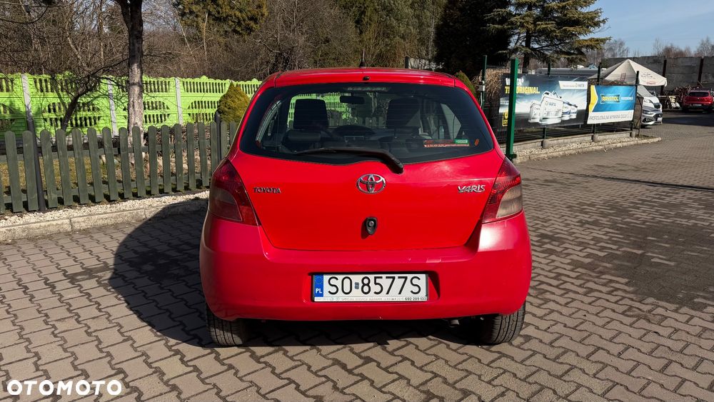Toyota Yaris 1.3 Luna - 10