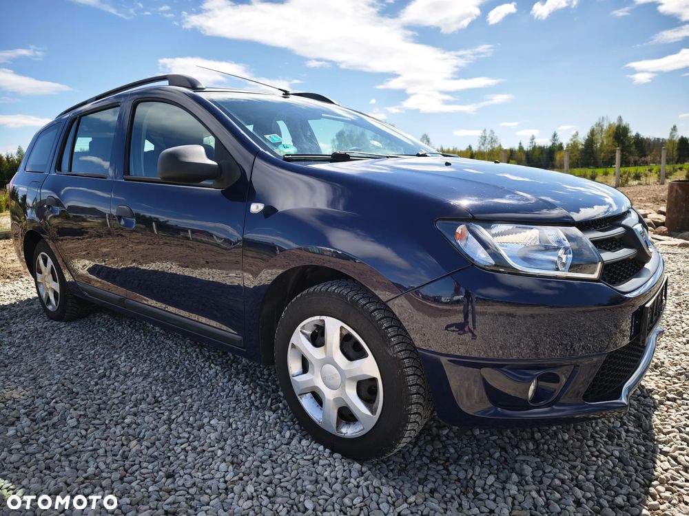 Dacia Logan 1.2 16V 75 Essentiel - 4