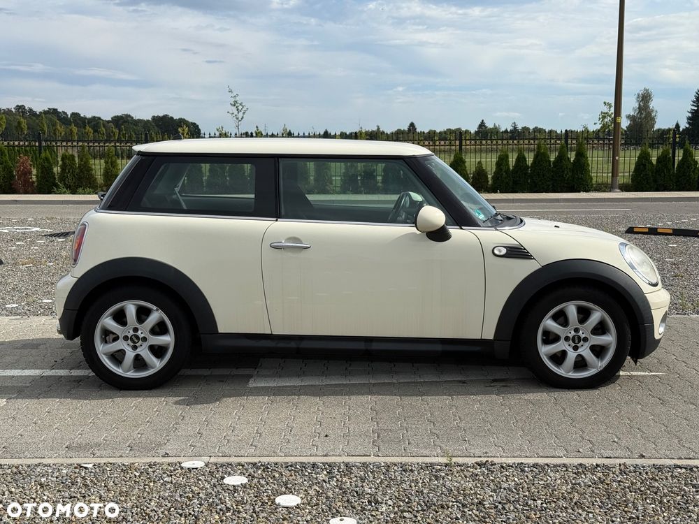 MINI ONE Standard - 6
