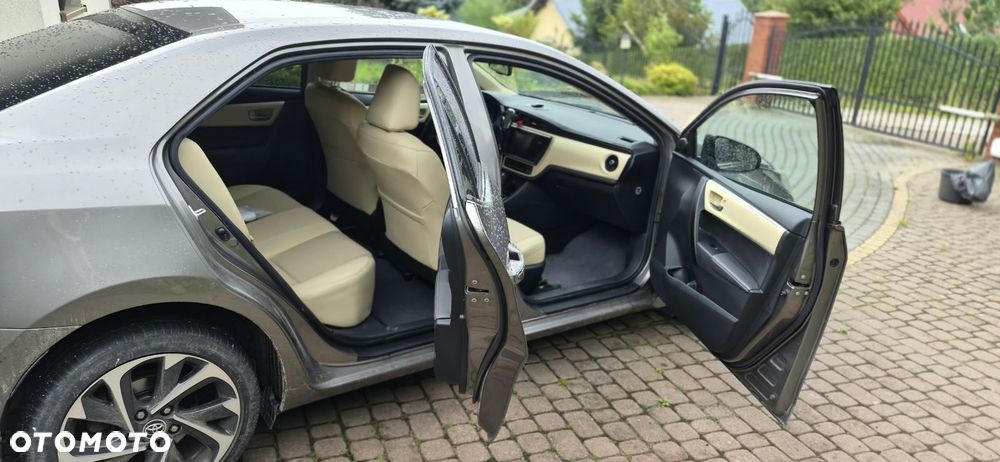 Toyota Corolla 1.6 Prestige MS EU6 - 7