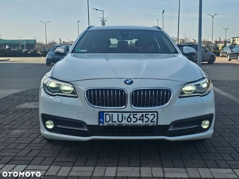 BMW Seria 5 520d xDrive - 7