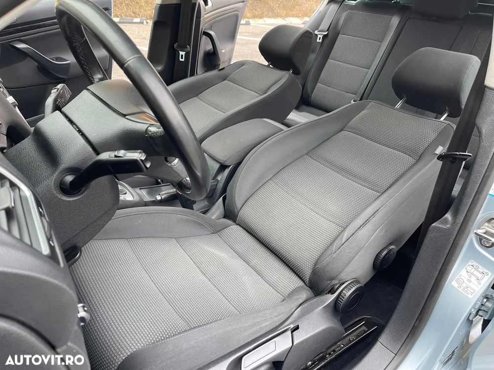 Volkswagen Golf 1.6 TDI BlueMotion Technology DPF Comfortline DSG - 11