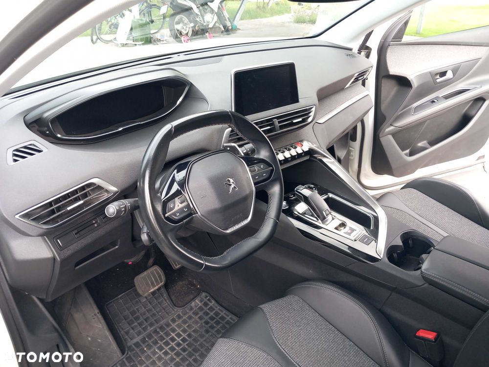 Peugeot 3008 - 6