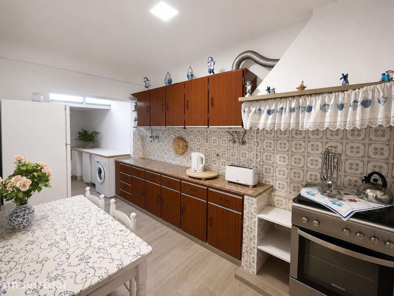Apartamento T1 + 1 com Logradouro no Feijó - Grande imagem: 5/17