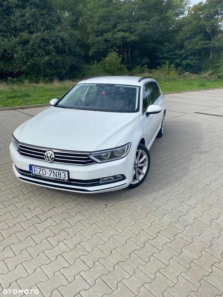 Volkswagen Passat 1.6 TDI BMT Comfortline - 1