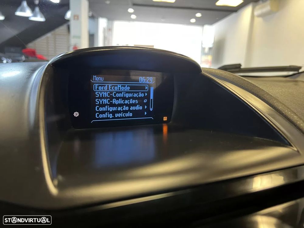 Ford Fiesta 1.0 EcoBoost Connected - 34