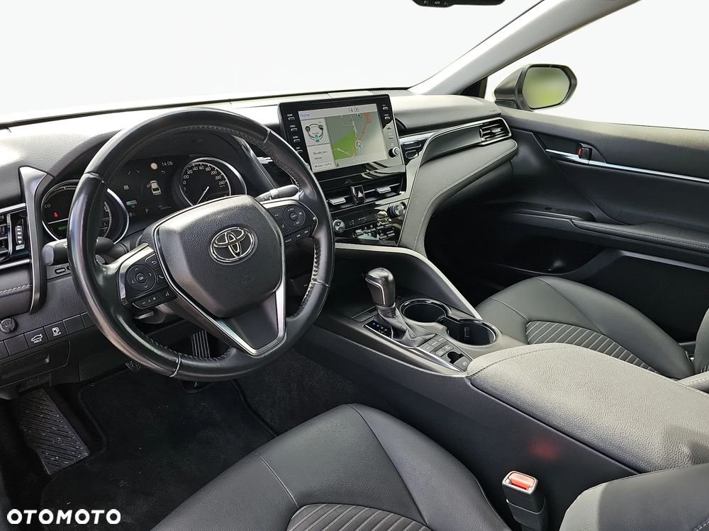 Toyota Camry 2.5 Hybrid Prestige CVT - 4