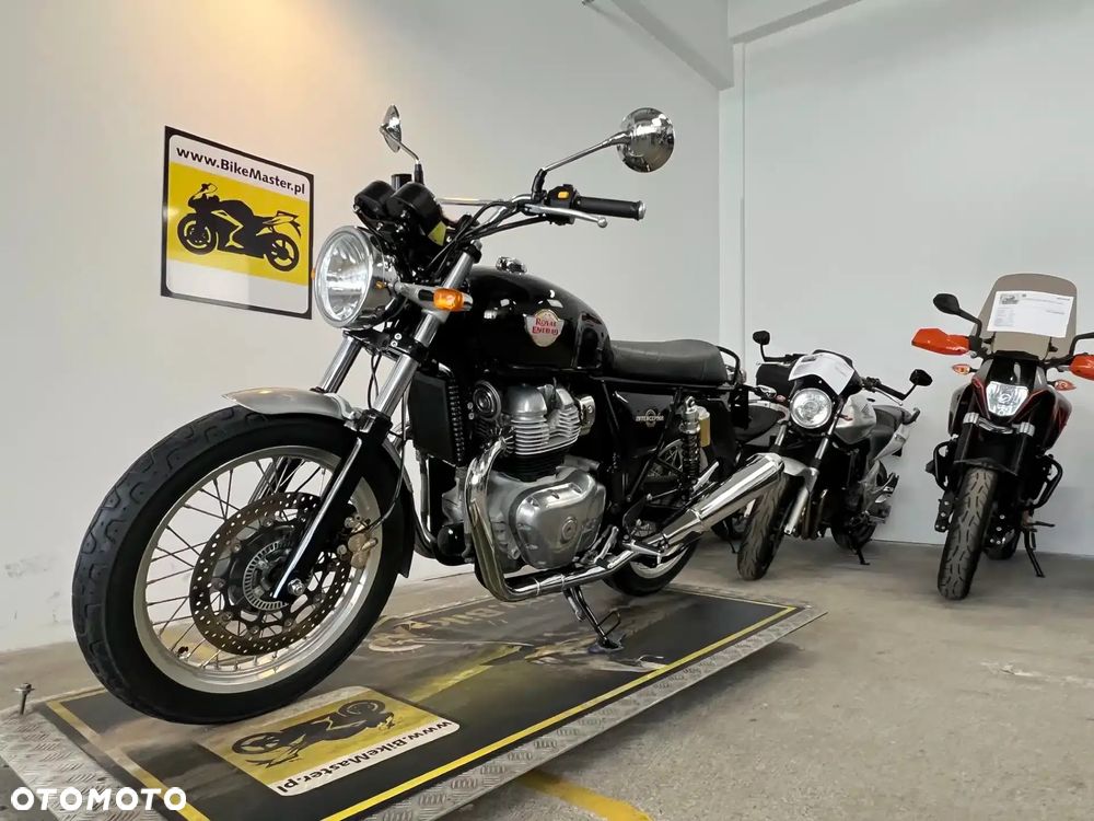 Royal Enfield Interceptor - 4