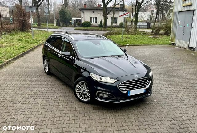 Ford Mondeo 2.0 Hybrid Titanium - 1