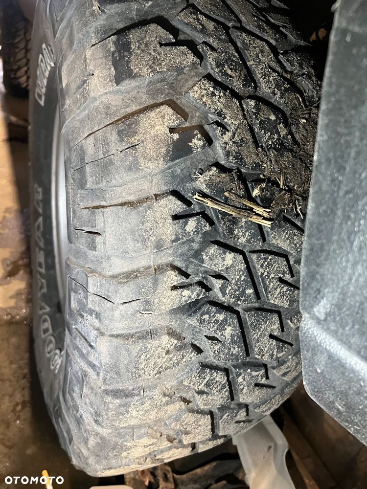 Koła 33 całe Isuzu Trooper opel monterey 33x12.50r15 mirage/ goodyear - 7