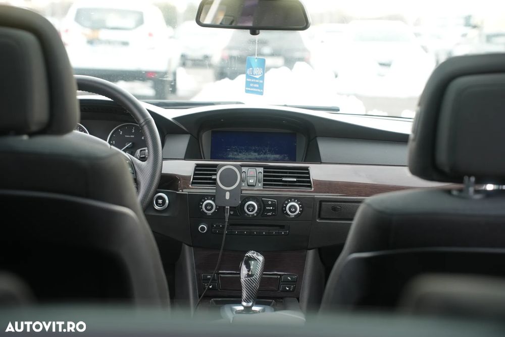 BMW Seria 5 520d Aut. Special Edition - 28