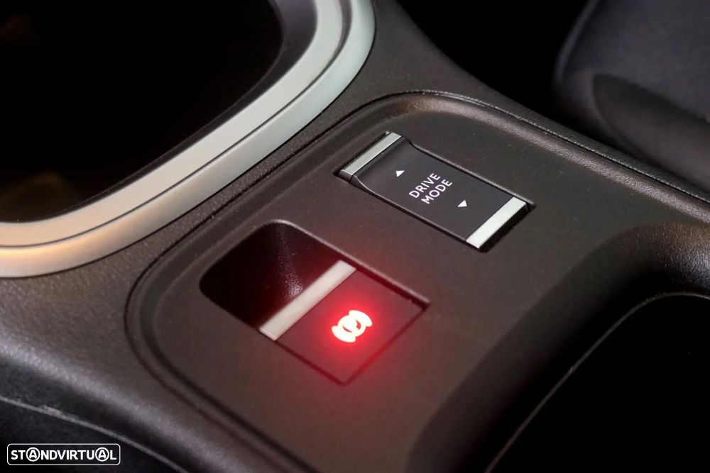 Jeep Avenger 54 kWh Altitude - 17