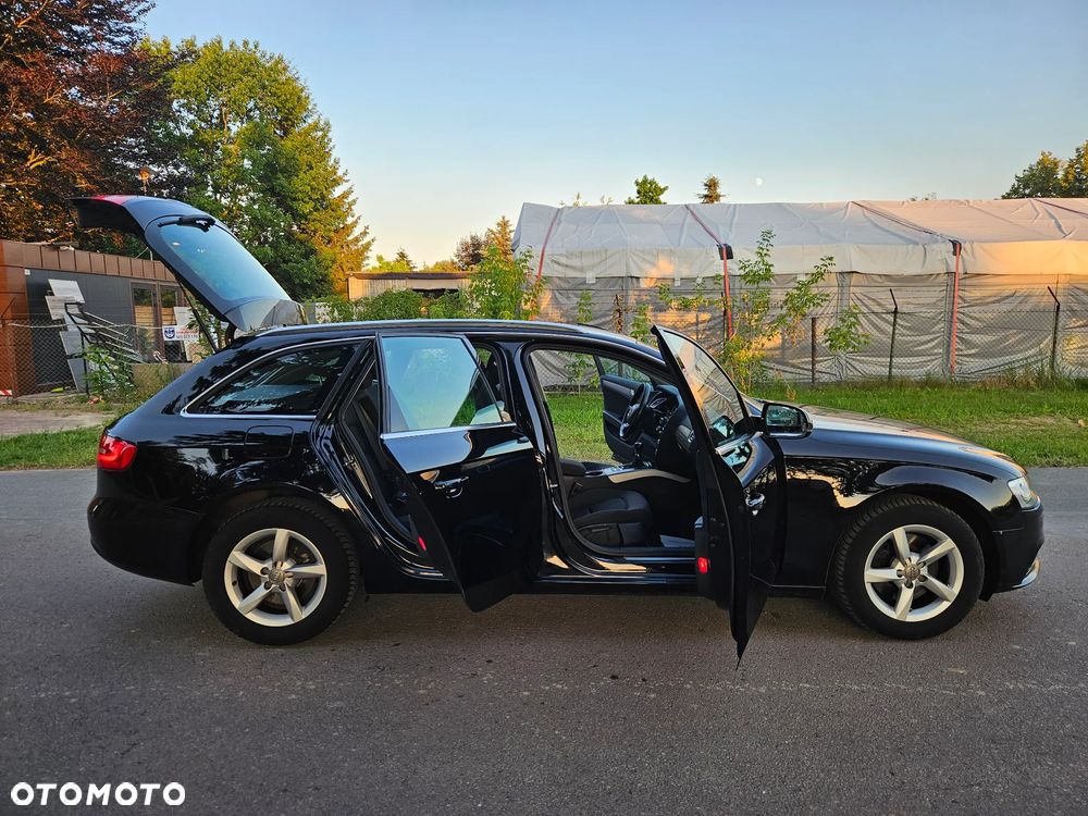Audi A4 Avant 2.0 TDI DPF Ambiente - 13