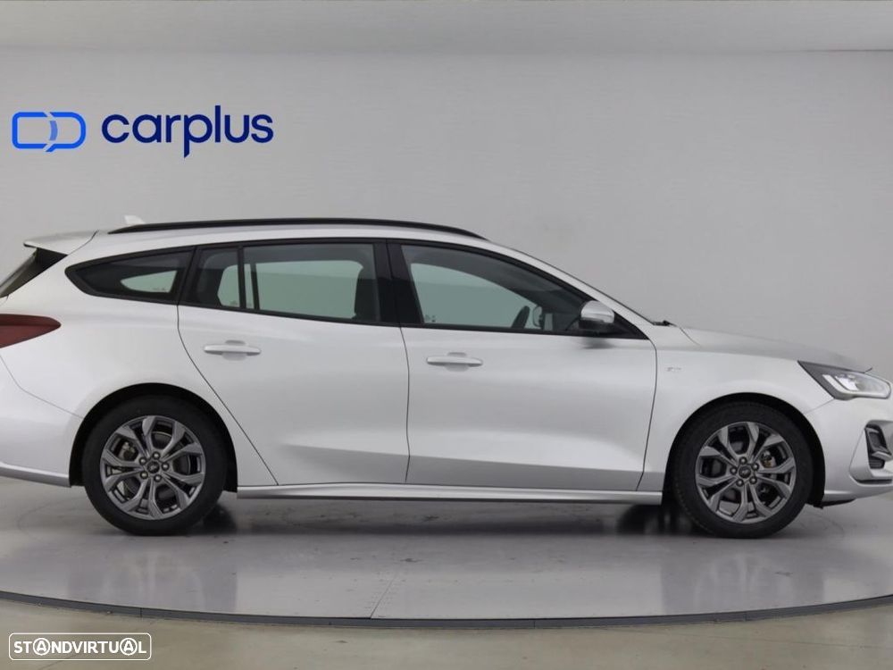 Ford Focus 1.0 EcoBoost MHEV ST-Line - 8