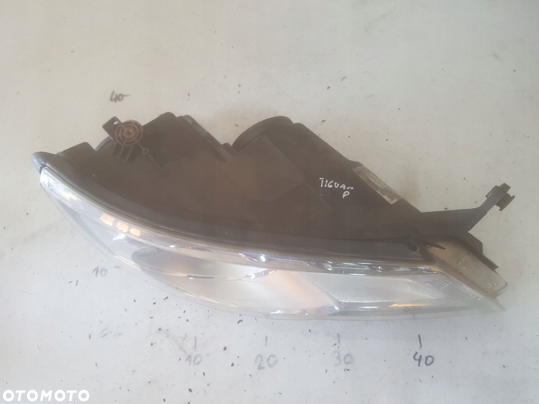 VW TIGUAN I 5N 06-10r LAMPA PRAWA PRZÓD ANGLIK - 4