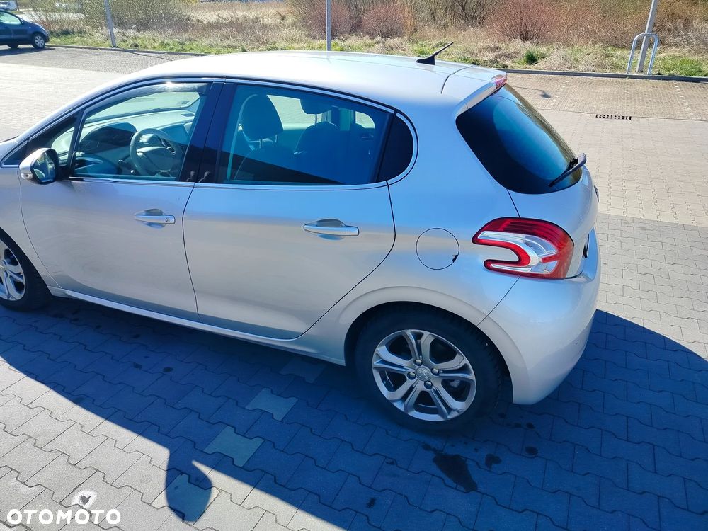 Peugeot 208 1.6 VTi Allure - 3
