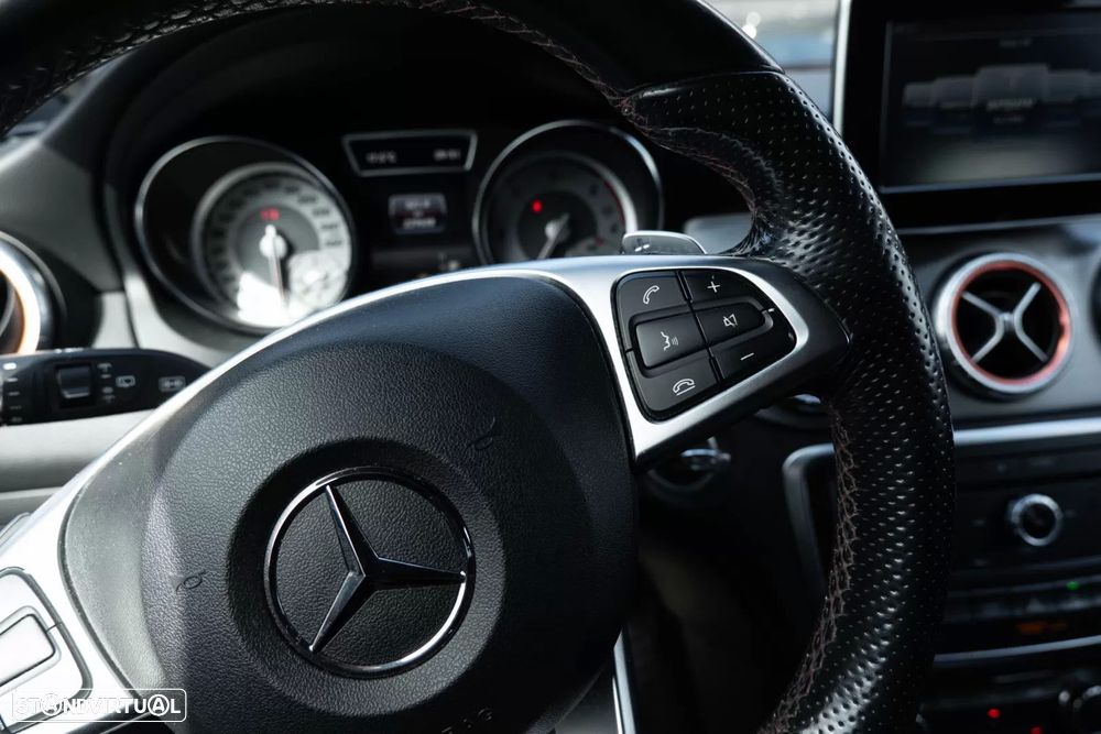 Mercedes-Benz CLA 220 d Shooting Brake AMG Line Aut. - 23