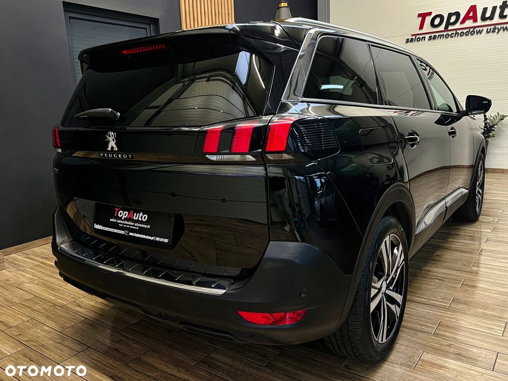 Peugeot 5008 - 9