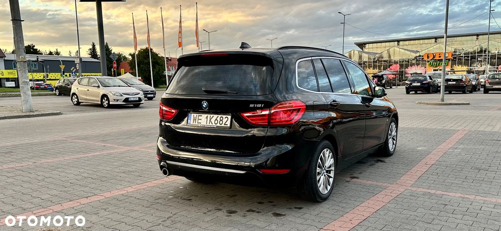 BMW Seria 2 218i Luxury Line - 9