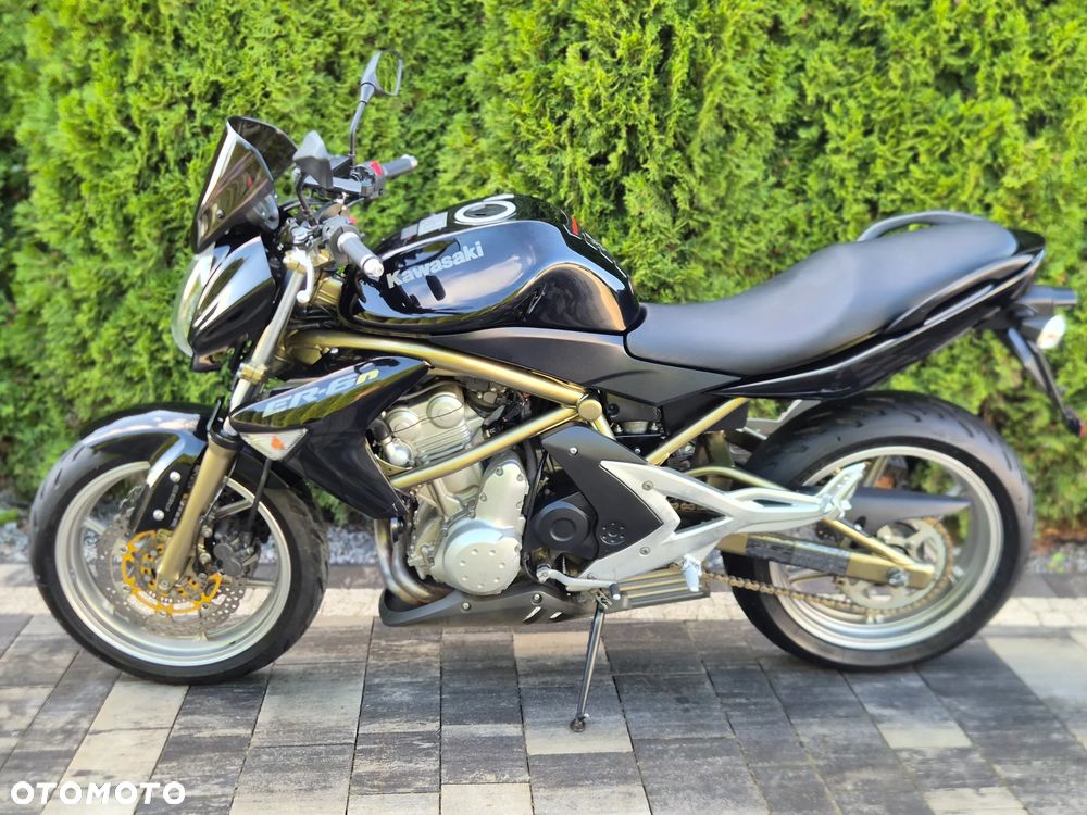 Kawasaki ER - 4